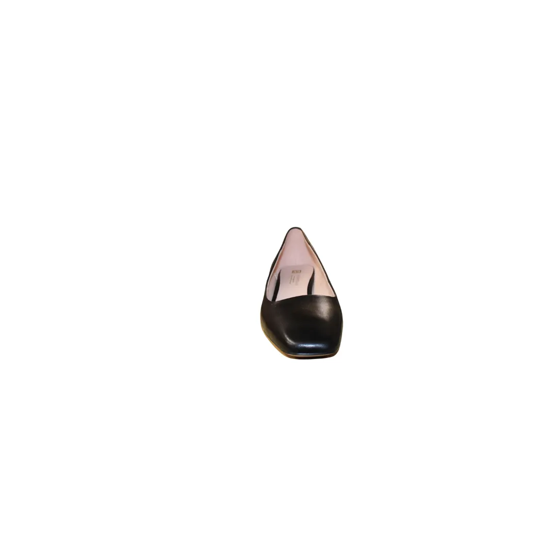Aiciberllucci 9281 Ladies Black Leather 1.5 Inch Heel