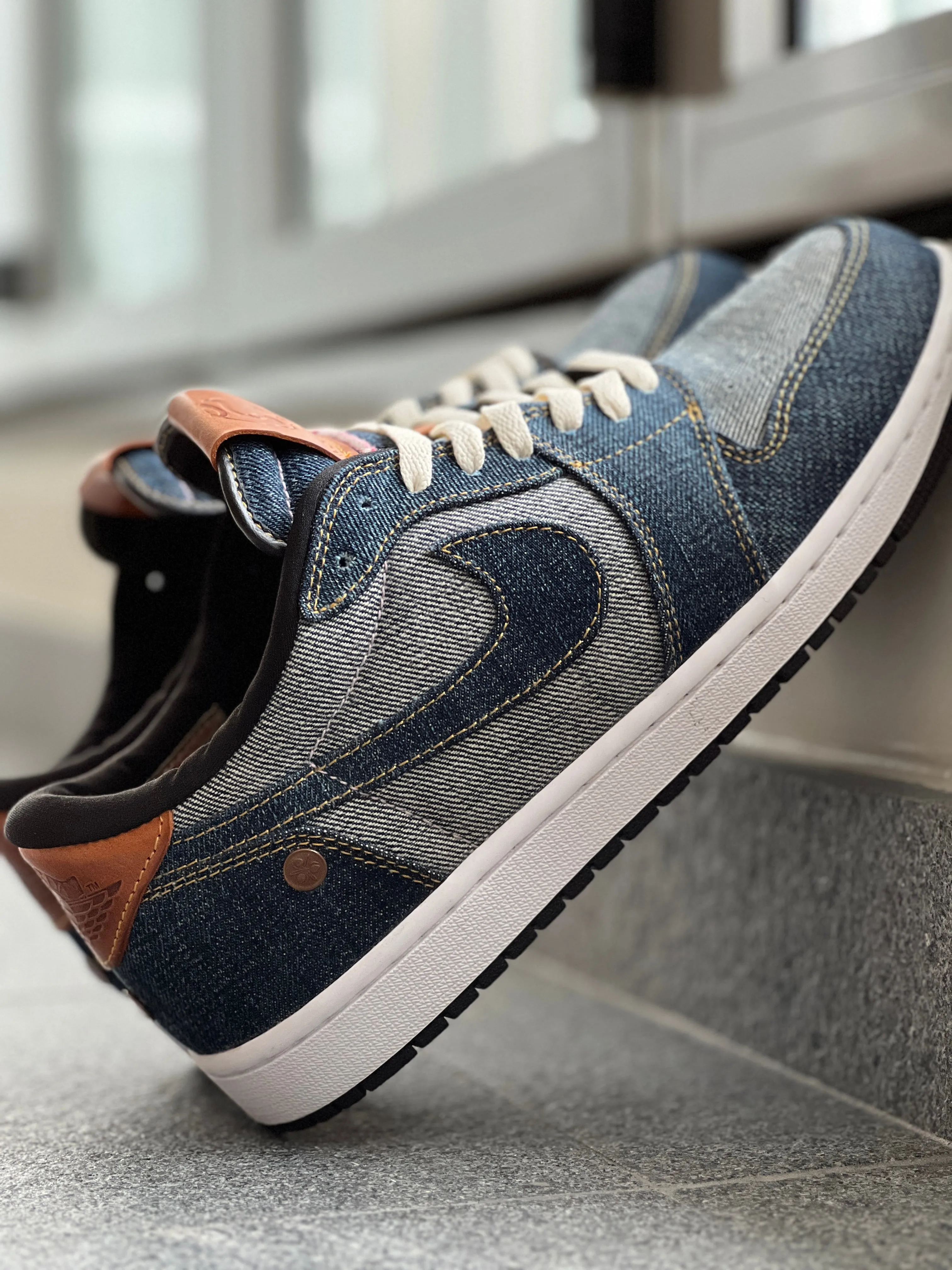 Air Jordan 1 Low "Momotaro Denim"