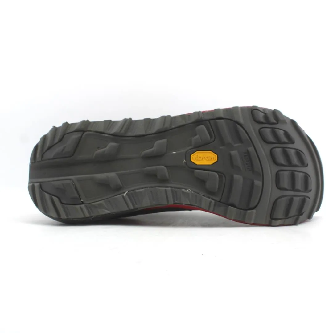 ALTRA OLYMPUS 3.0