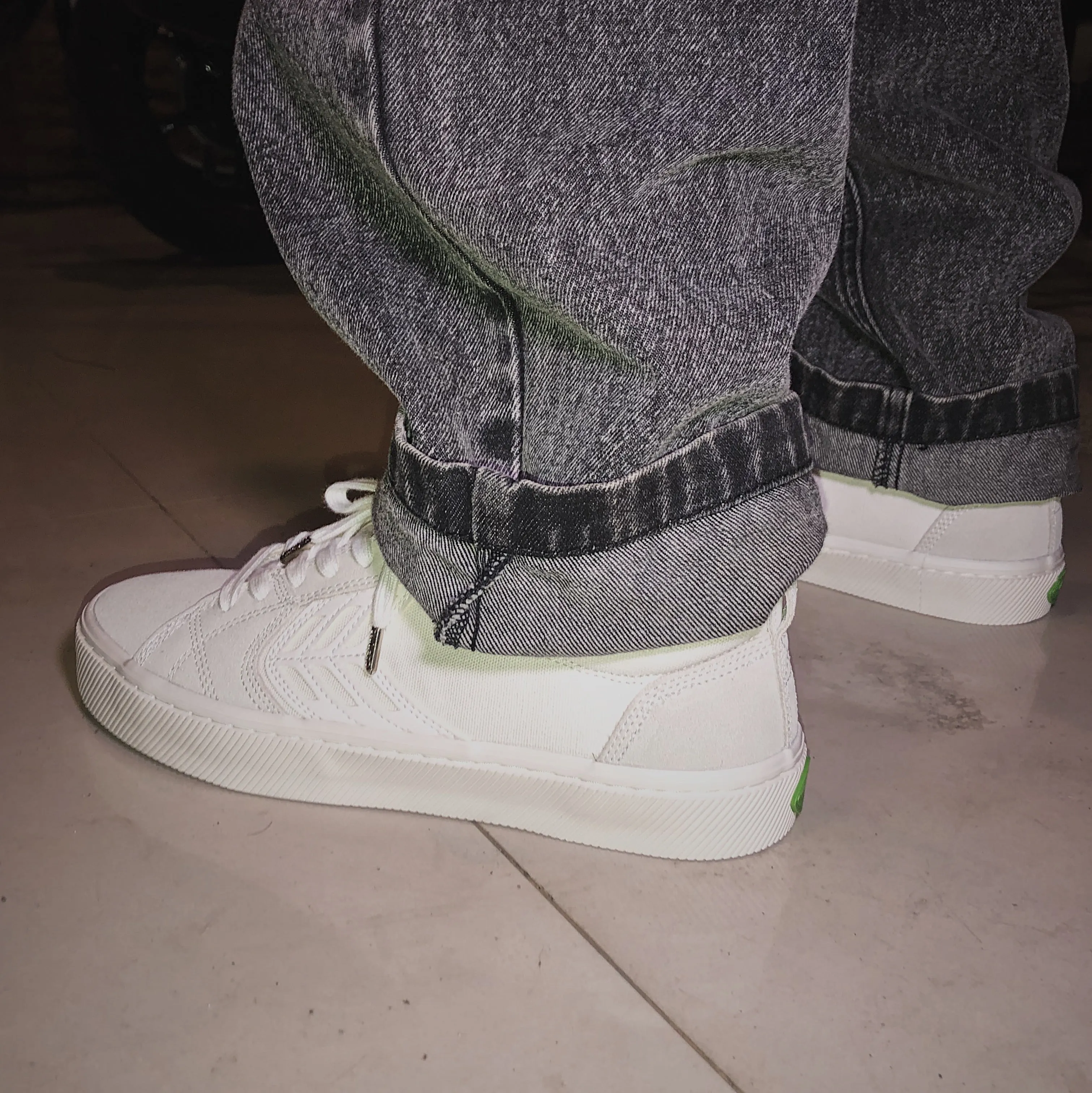 CARIUMA CATIBA PRO Vintage White Canvas/Off White Suede Mens Sneaker