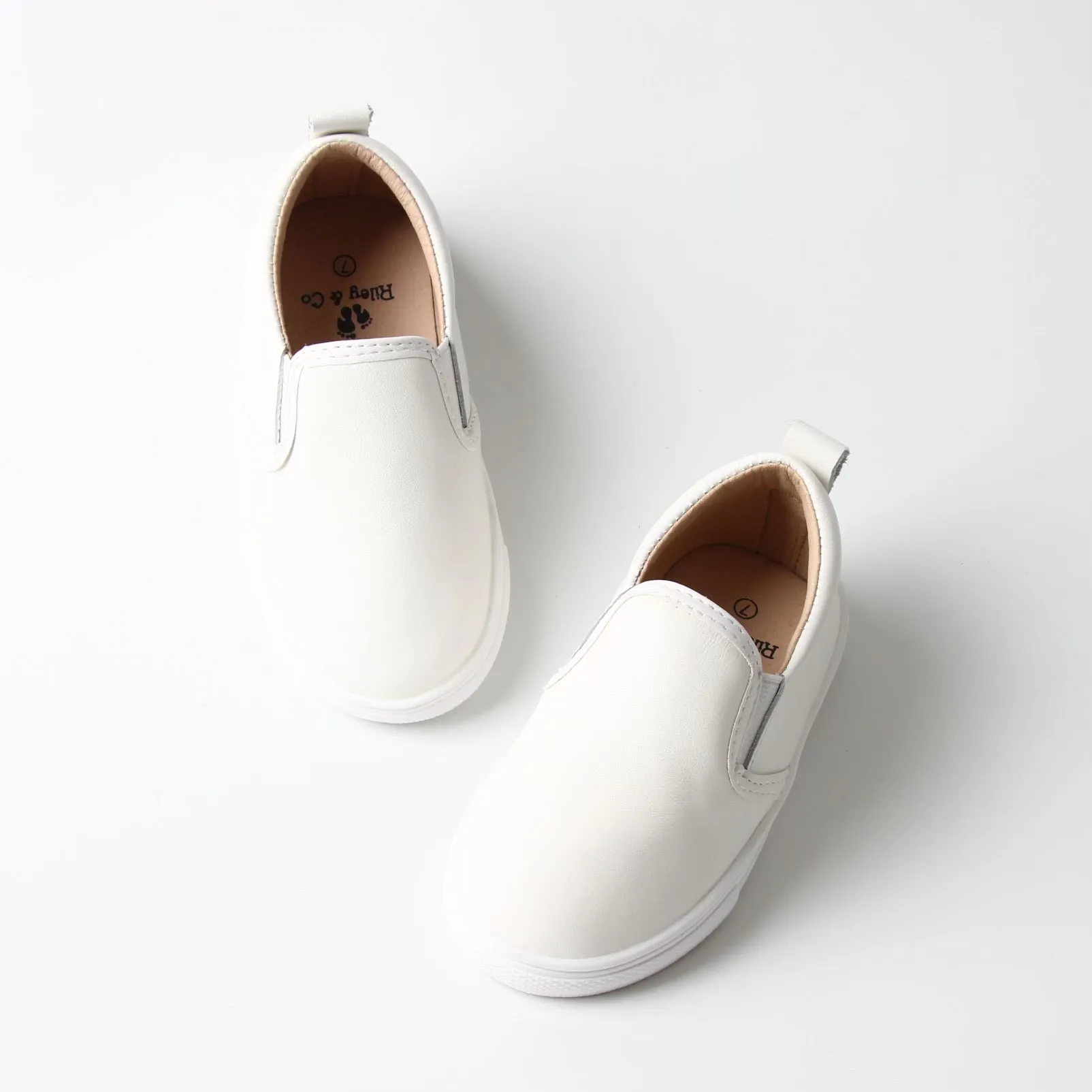 Everett Slides - Cloud White