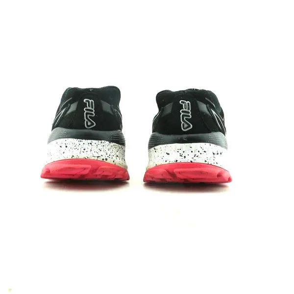 FILA  TRAVERSE AT