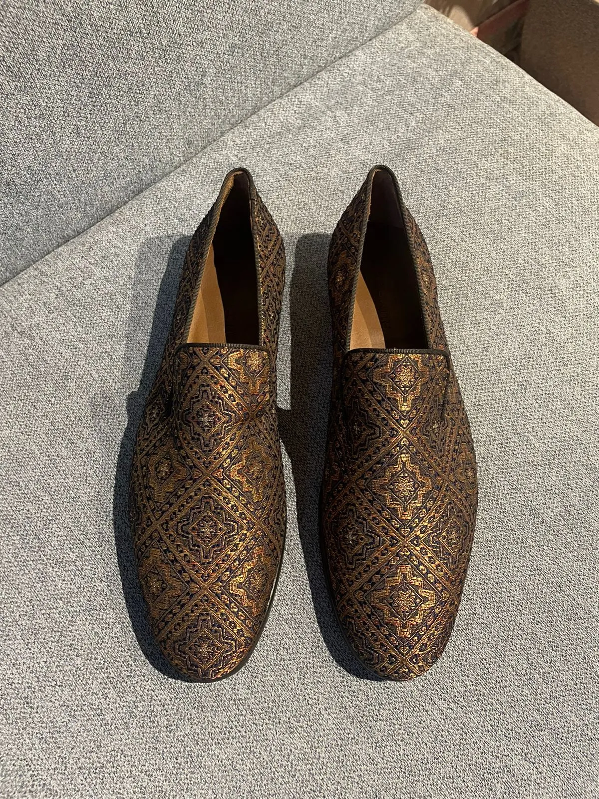 Made to order Silk Brocade Shoes/ Jodhpuris / Mojris