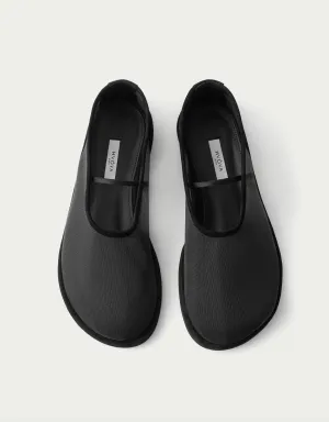 Satie Ballerinas, Black