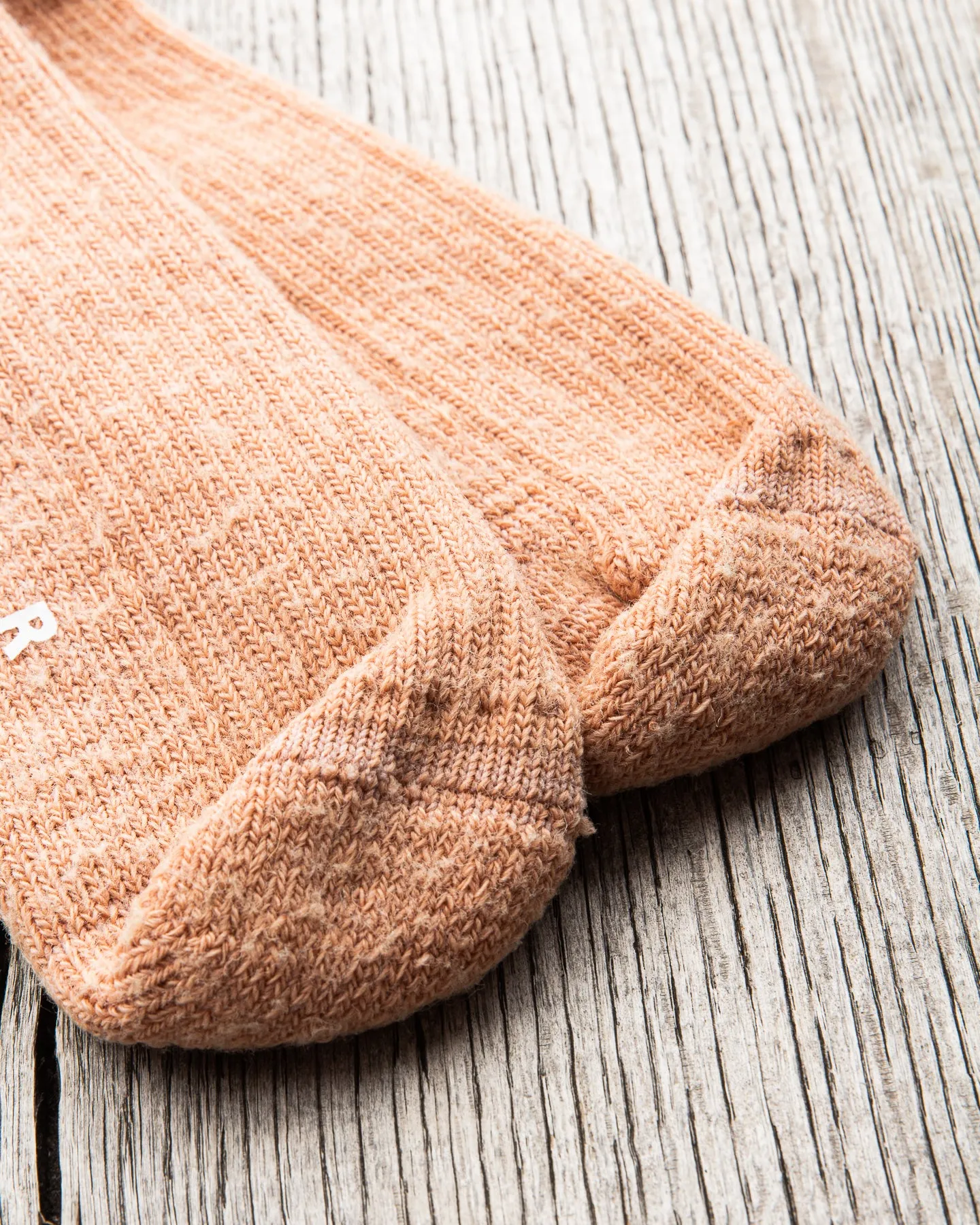 Tender Wool Rib Socks Red Ochre Dyed