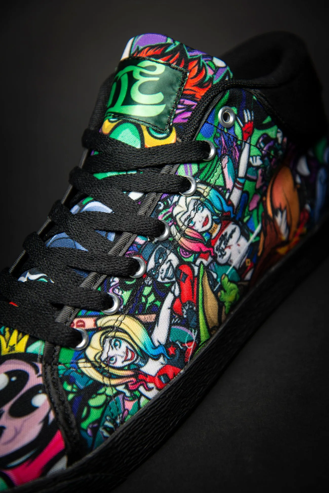 Toon Buddies Canvas Mid Top Ladies Sneaker