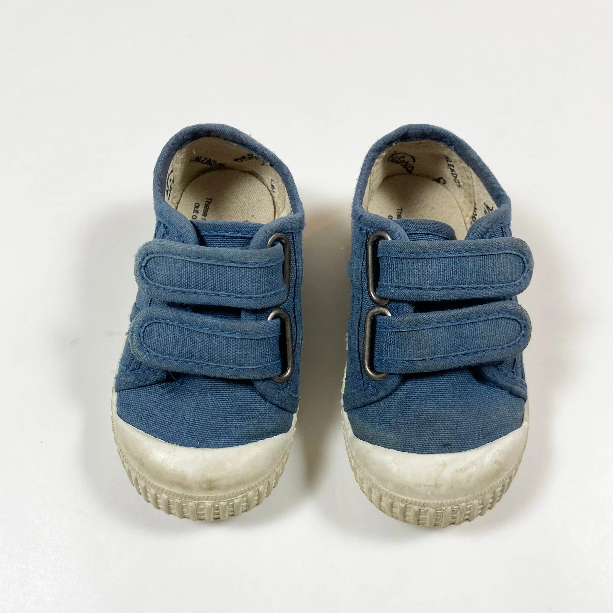 Victoria blue canvas shoes 21