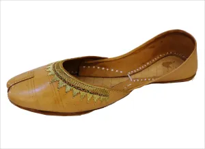 women Hand Made Pure Leather embroidered khussa N/A